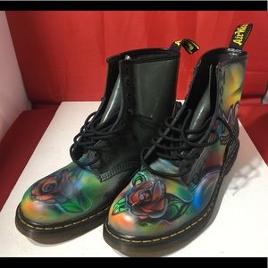 Dr. Martens 11822 8-Eye Boot Size 11 US M